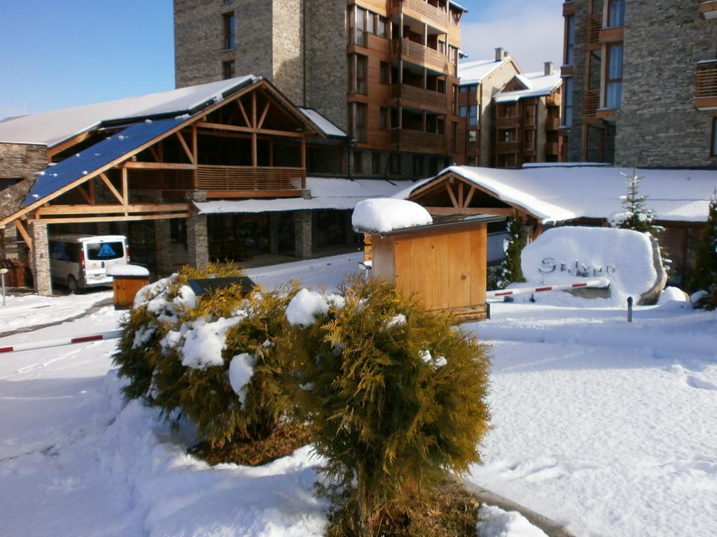 Saint Ivan Ski Apartments Bansko Bagian luar foto